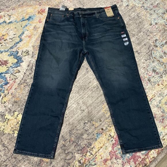 New. 46 x 32 Levi’s 559 Big & Tall relaxed straight stretch jeans.  Normally $89 - Picture 10 of 14